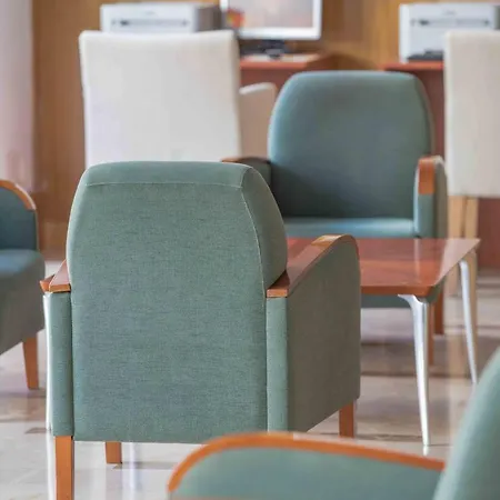 Elegance Playa Arenal Ii بيت شباب إل أرينال