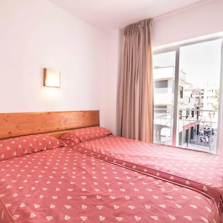 Elegance Playa Arenal Ii Хостел